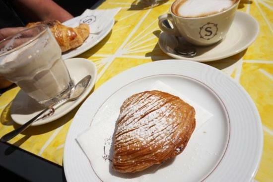 Bed and Breakfast Da Polly A Piazza Amedeo Neapol Exteriér fotografie